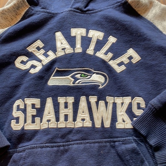5/$20 kids Seattle Seahawks hoodie size small - Picture 2 of 8